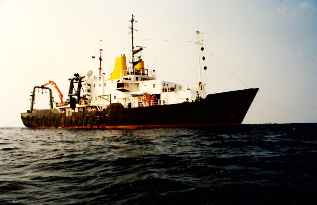 RRS Challenger, the ship used for the first expedition at the PAP site, led by Mike.