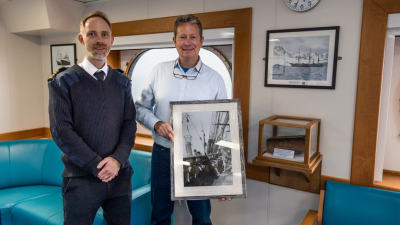RRS Discovery (2012) Captain Stewart Mackay meets Dr Tom Farley, grandson of Sir Alister Hardy who served aboard the original RRS Discovery