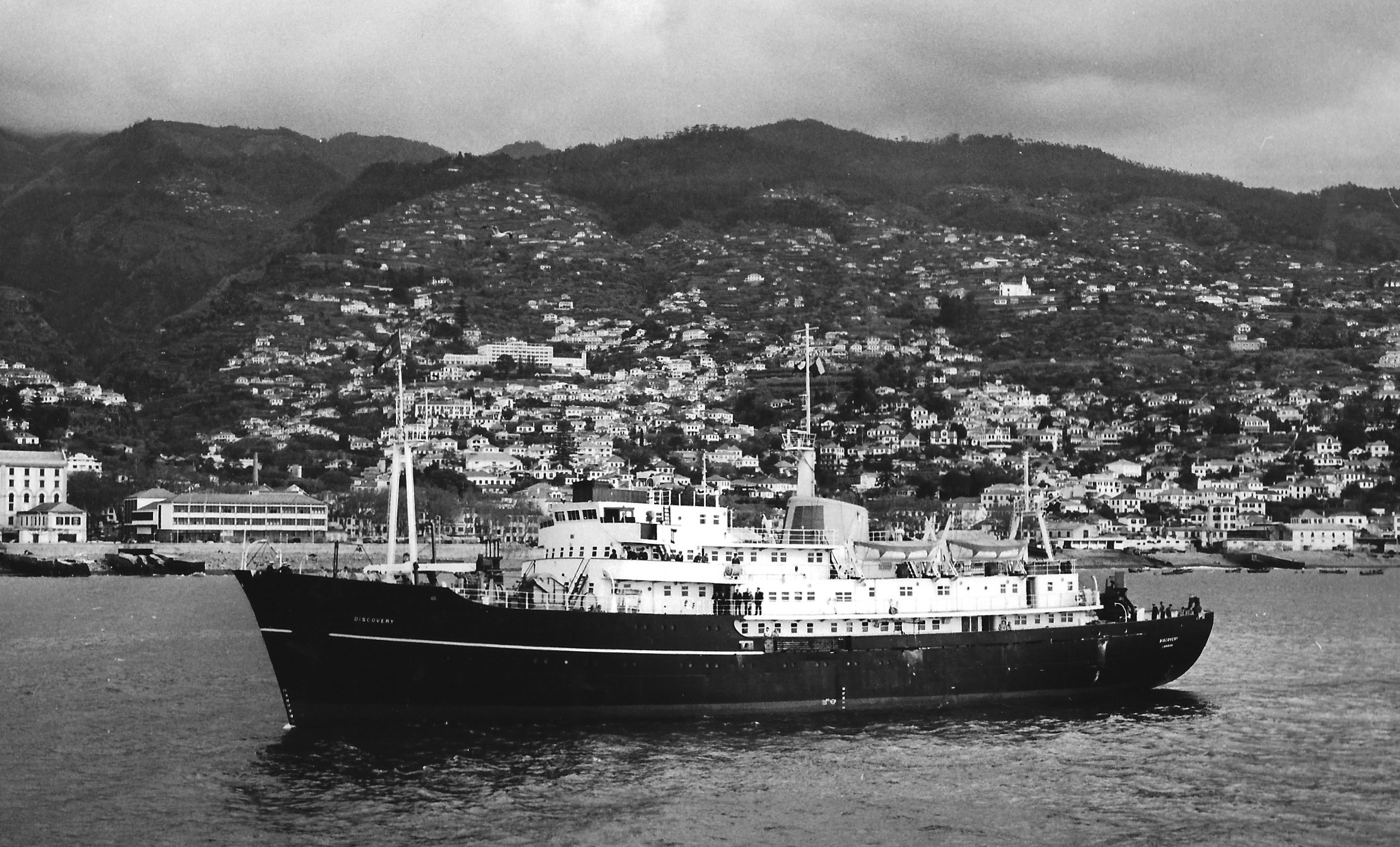 RRS Discovery Funchal 1966