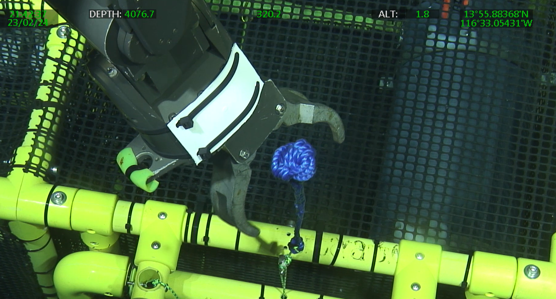 ROV operating the trap mechanism